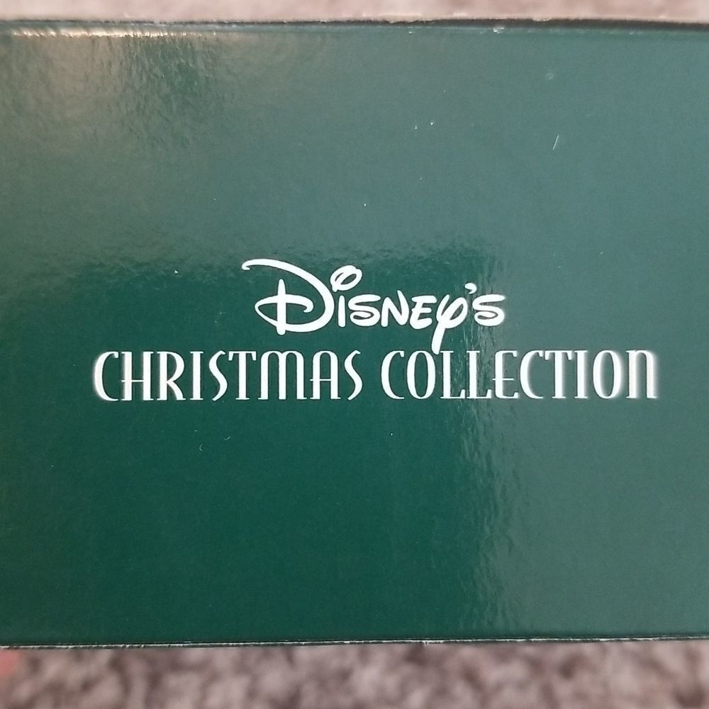 NWT NEVER OPENED VINTAGE DISNEY MINITURE ORNIMENT SET - Picture 3 of 3